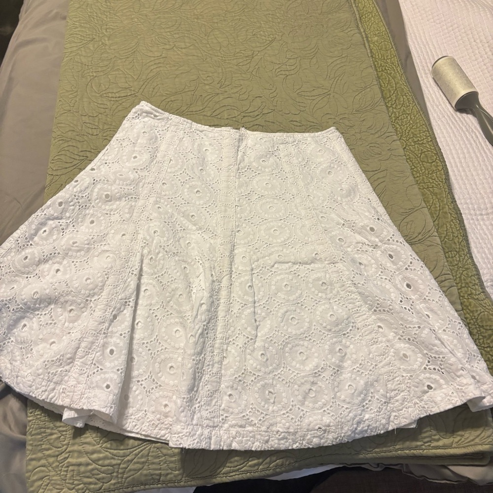 CAbi White Knee-Length A-Line Skirt Pleated